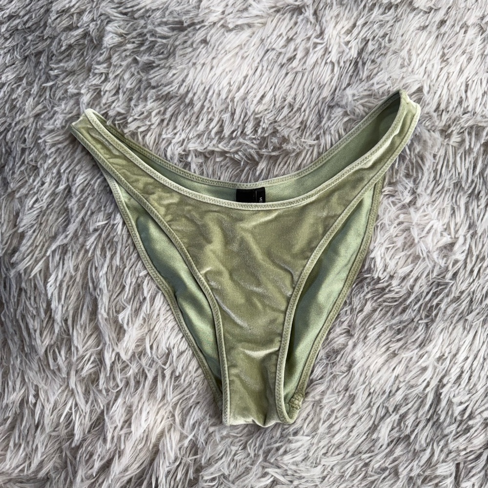 Triangl velvet green bikini bottom medium swimwear